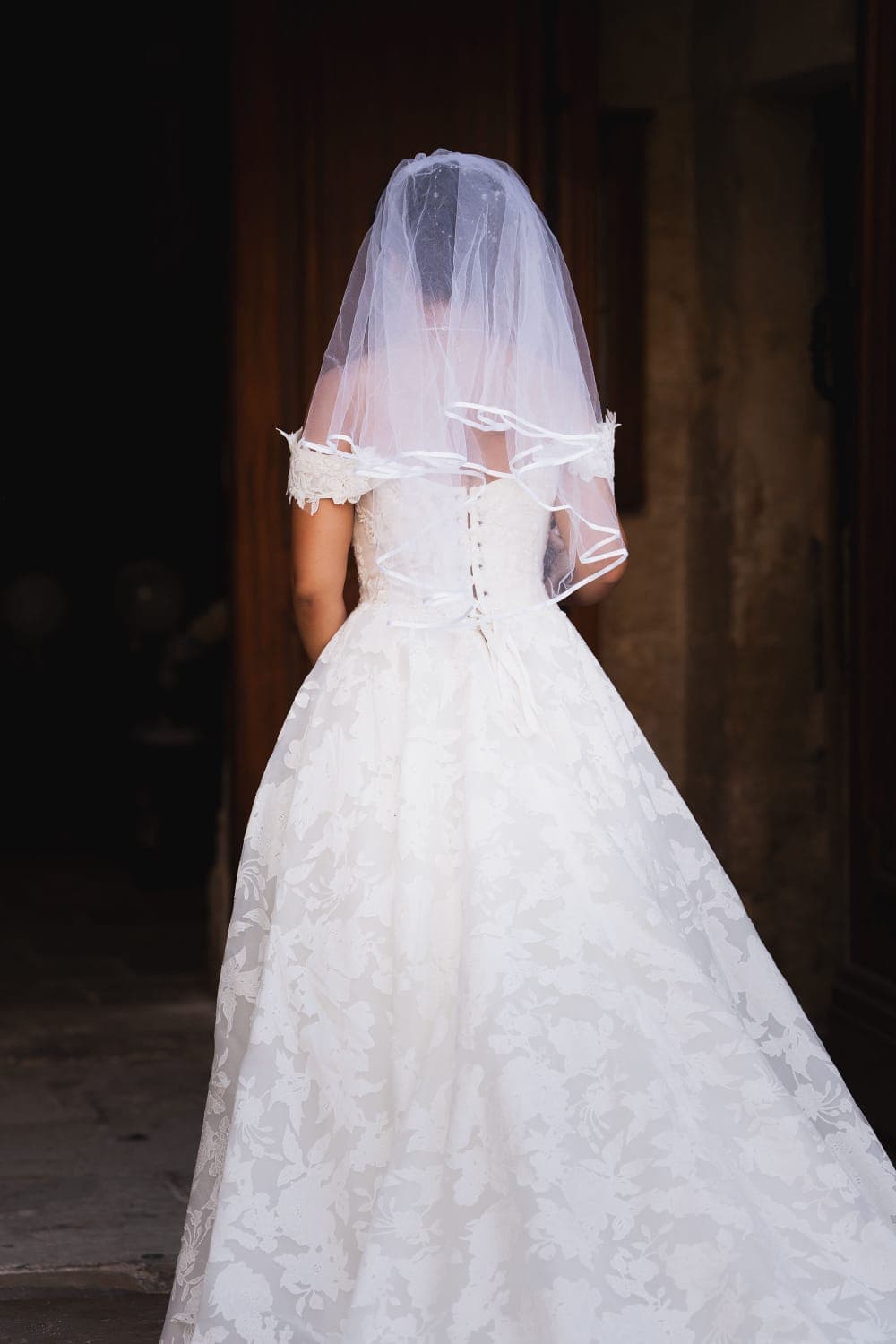 Mariée rayonnante le jour du mariage